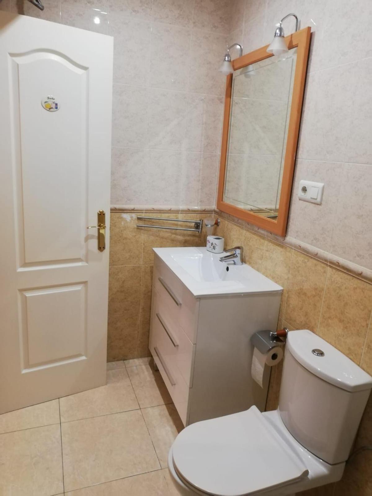 Costa Del Sol Apartment เบนัลมาเดนา ภายนอก รูปภาพ