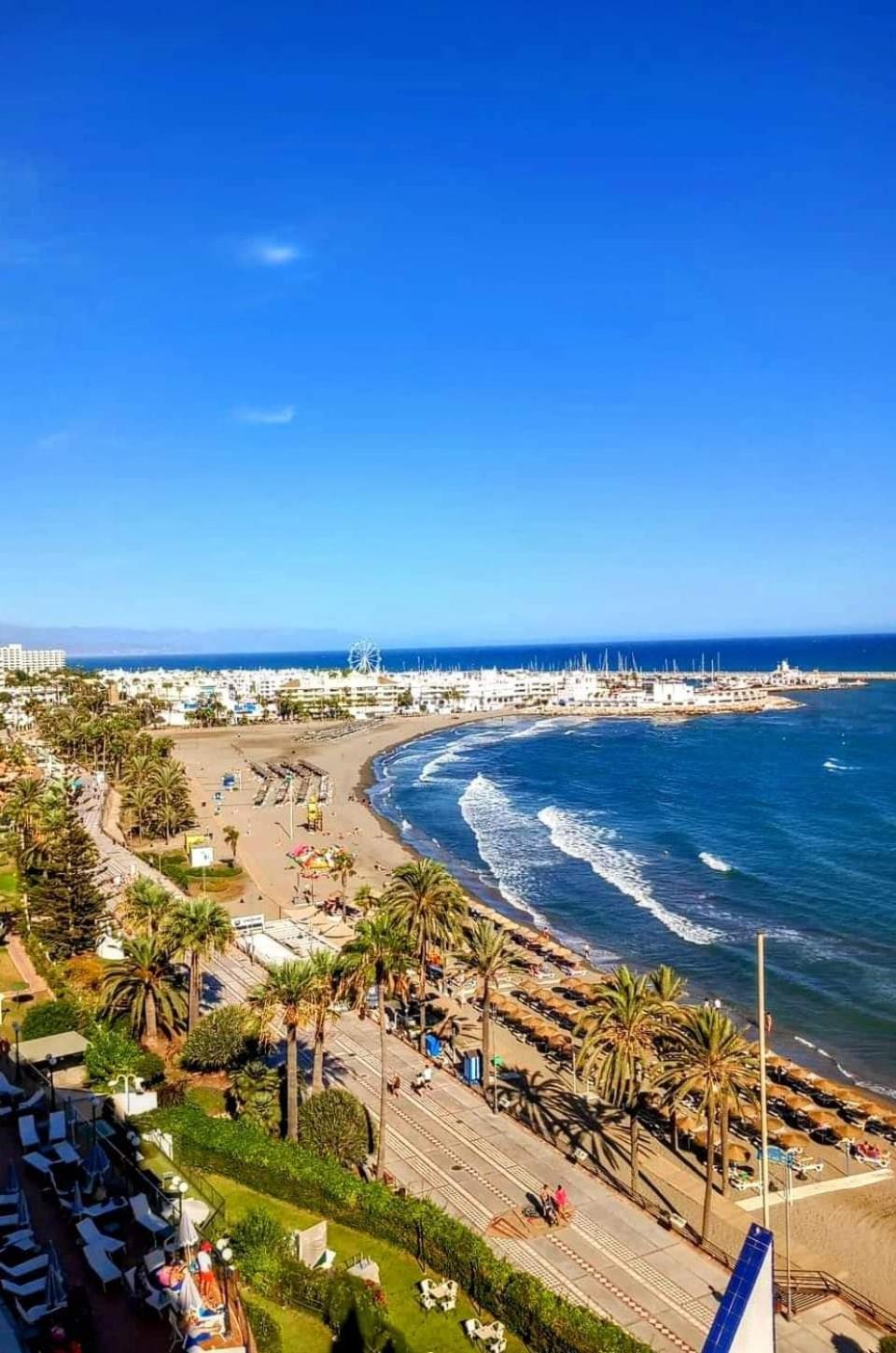 Costa Del Sol Apartment เบนัลมาเดนา ภายนอก รูปภาพ